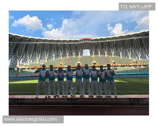 中国U16足球队迎战北方劲旅全力争胜展现青春风采